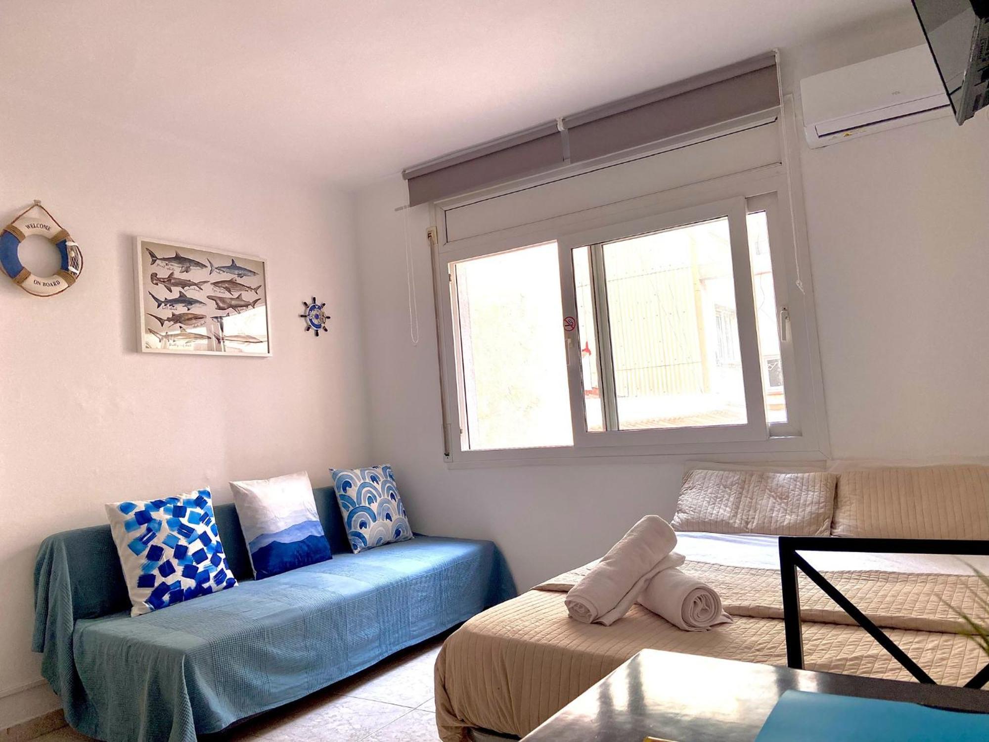 Apartamentosbiamar Cambrils Bagian luar foto