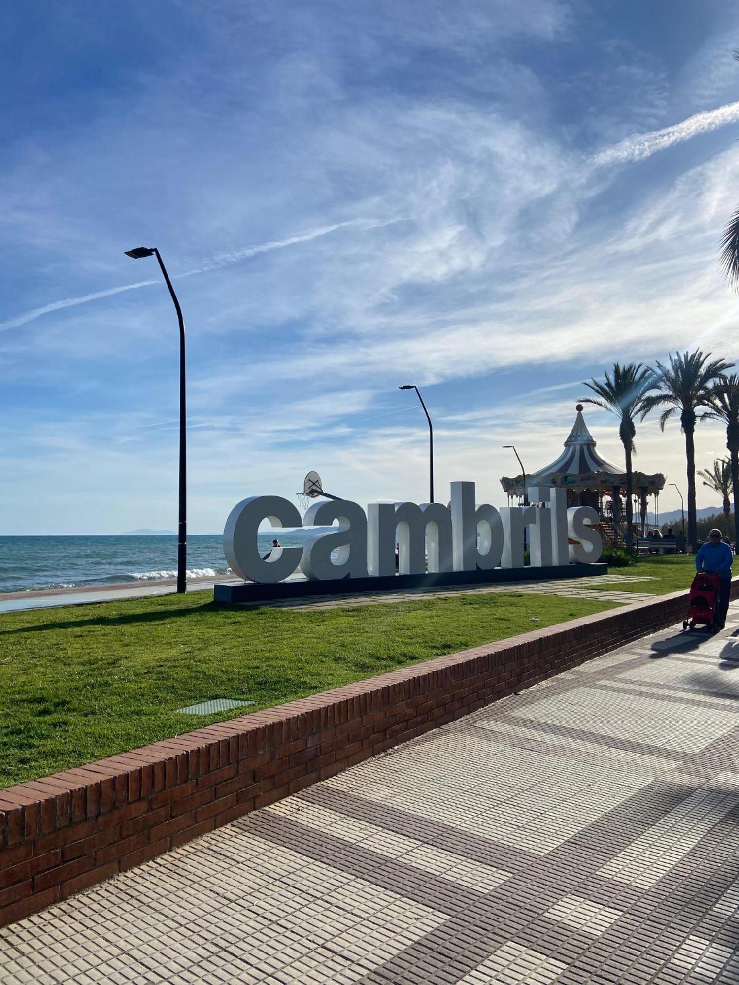 Apartamentosbiamar Cambrils Bagian luar foto