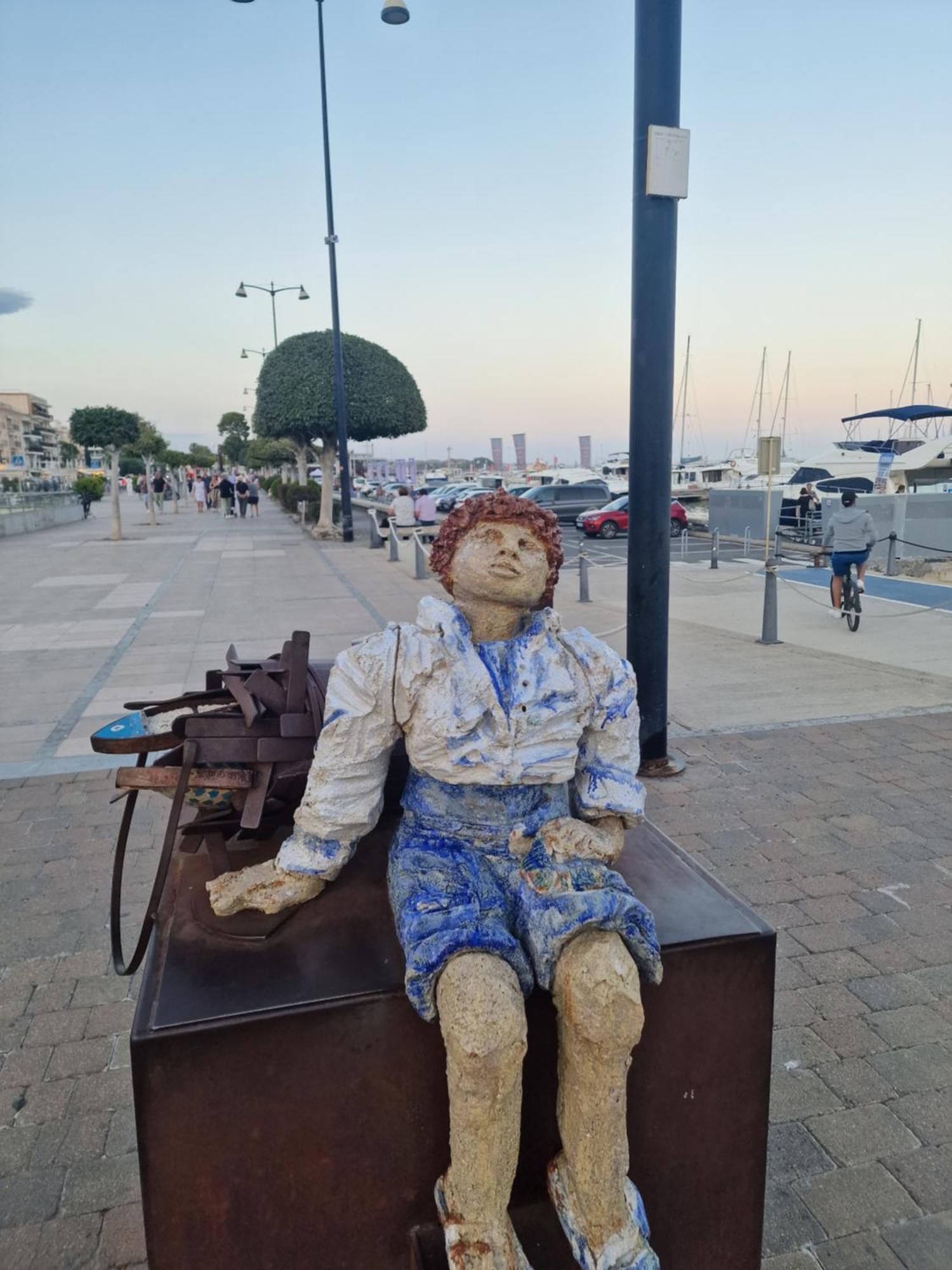 Apartamentosbiamar Cambrils Bagian luar foto